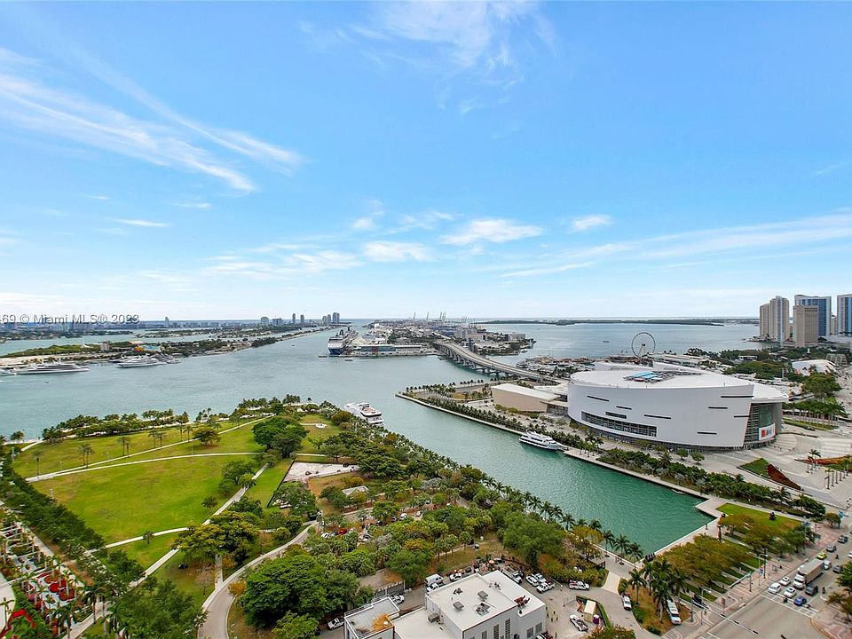 1st image of 1000 Biscayne Blvd Unit 2802