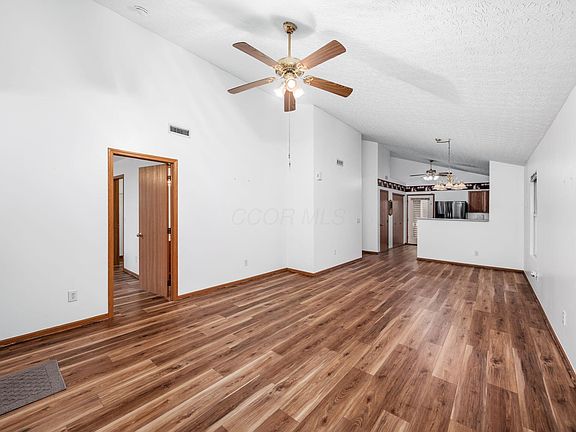 4th image of 285 Saratoga St