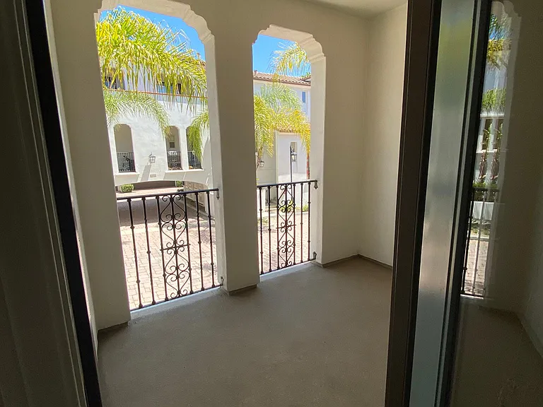 Main living room balcony.