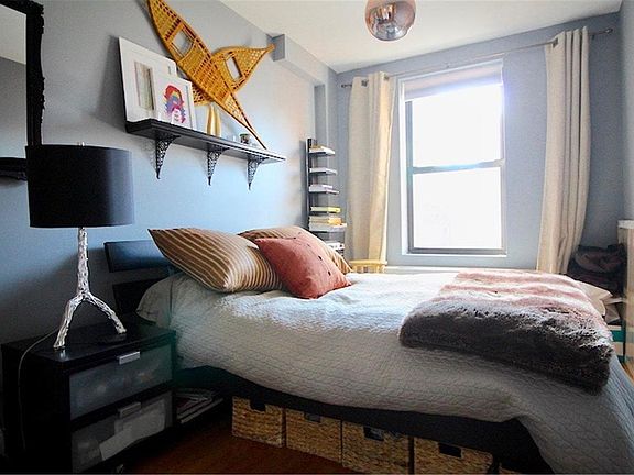 2nd image of 410 W 48th St APT 43