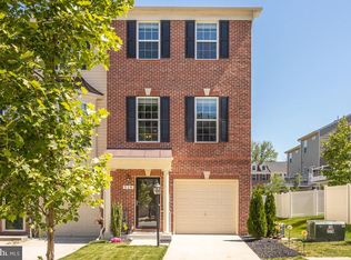 514 Kinglets Roost Ln, Glen Burnie, MD 21060