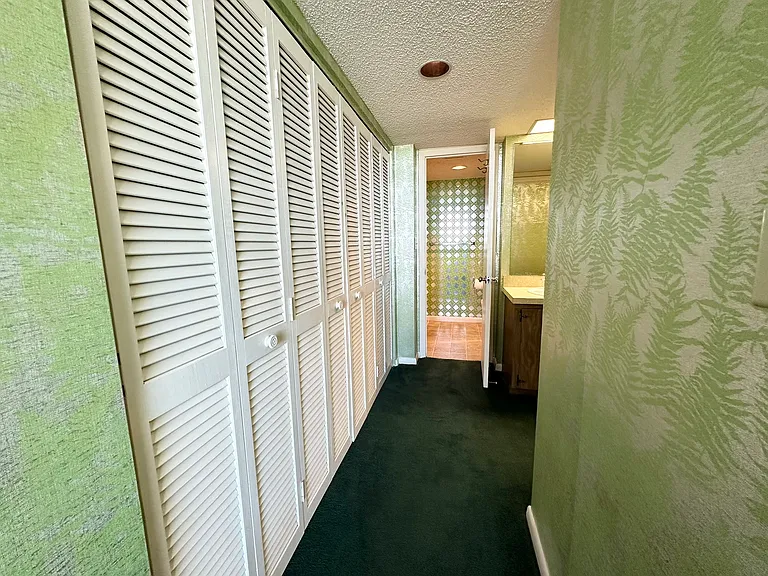 450 Treasure Island Cswy #609 — Photo 20