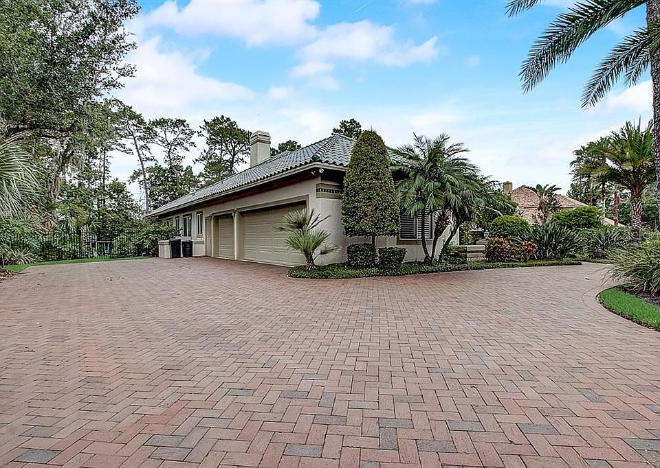 1st image of 184 Vista Oak Dr