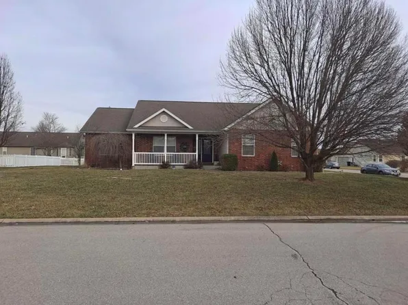 400 Telluride Dr, Freeburg, IL 62243