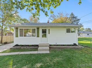 4049 Lindberg Ave NE, Grand Rapids, MI 49525