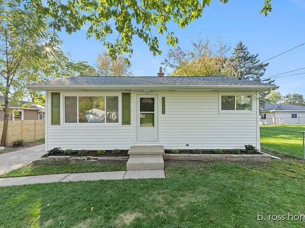 4049 Lindberg Ave NE, Grand Rapids, MI 49525