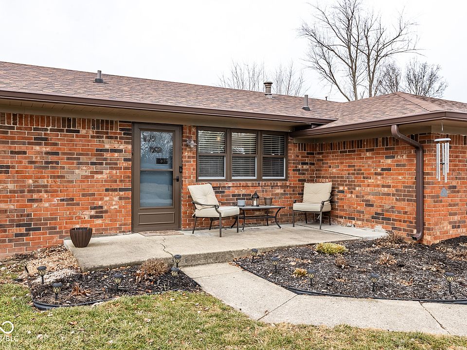 1st image of 12102 Dunbar Cir N