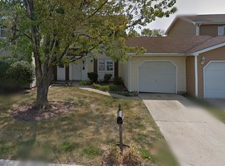 2123 Pepperwood Ln, Glendale Heights, IL