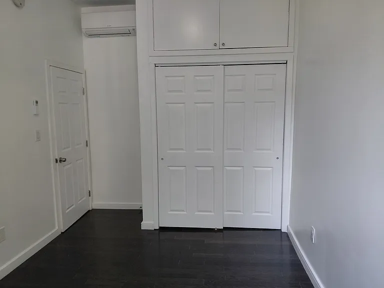 208 Mac Donough St #1 — Photo 10