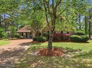 103 Hartfield Dr, Madison, MS 39110