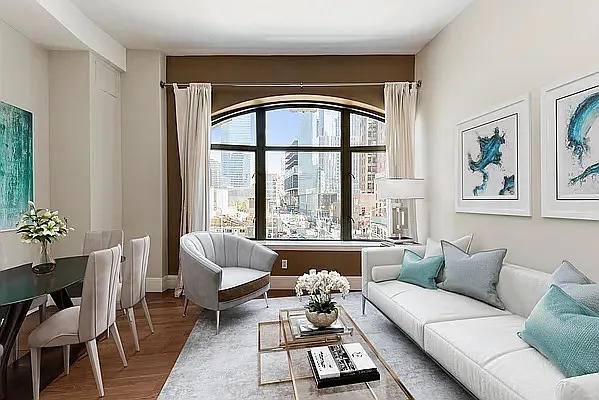 Sold by SERHANT. | media 2