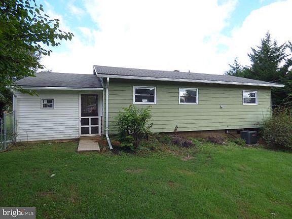 2nd image of 17611 Crest Dr