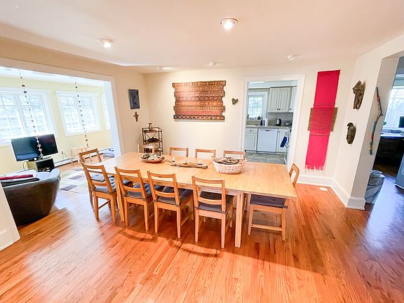 The dining room can easily accommodate 8-10 people for dinner.