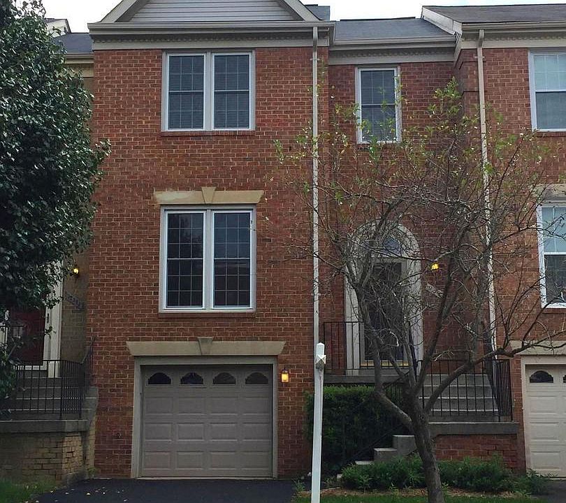 1st image of 12305 Fox Lake Ct