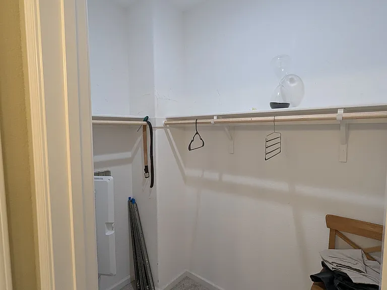 Walk-in closet
