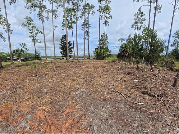 2nd image of 150 New River Ln