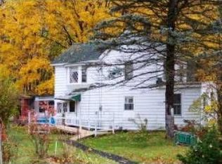 5 Seymour Ct, Farmington, NH 03835