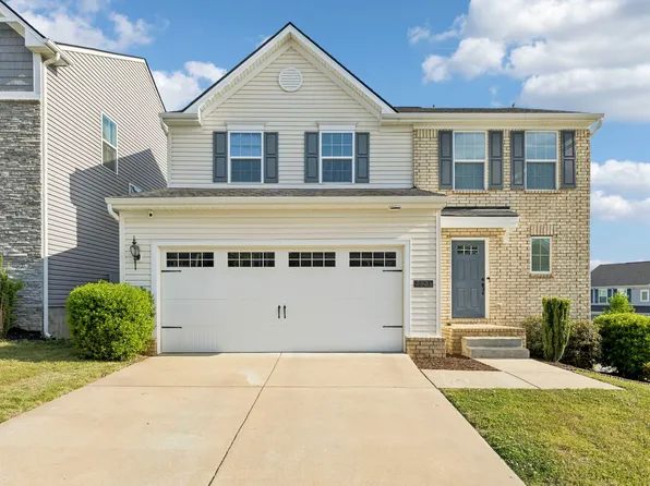 2823 Winterberry Dr, Columbia, TN 38401