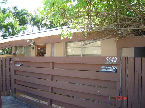 3rd image of 5640 Grant St