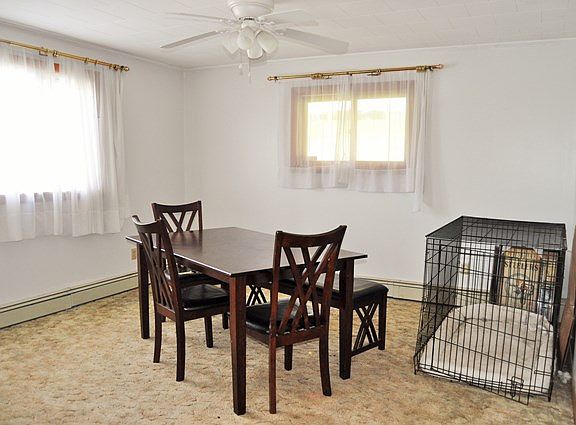 4th image of 156 Davis St