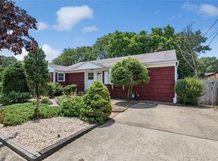848 Edwards Blvd, Valley Stream, NY 11580
