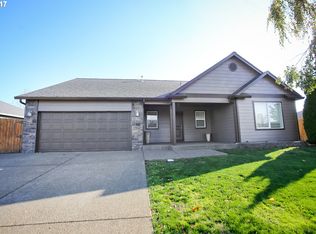 135 12th St, Jefferson, OR 97352