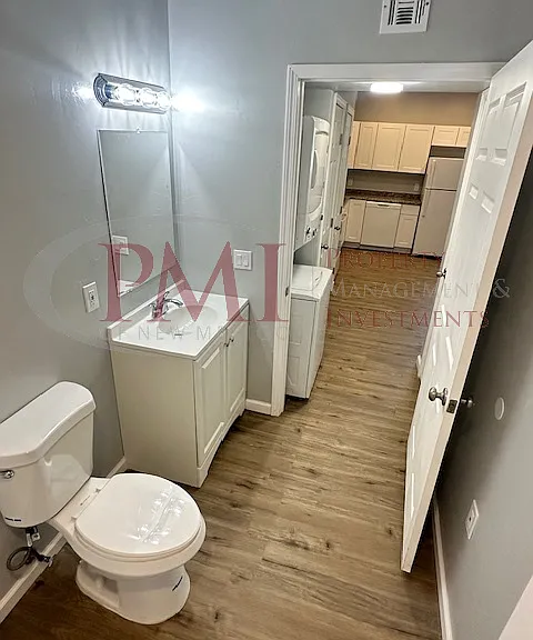 2250 Locust Street #2 — Photo 11