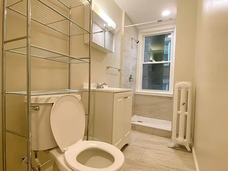 26 Park Vale Ave #2 — Photo 3