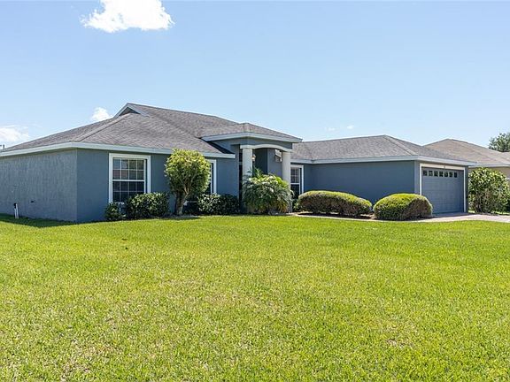 3rd image of 138 Majestic Gardens Ct