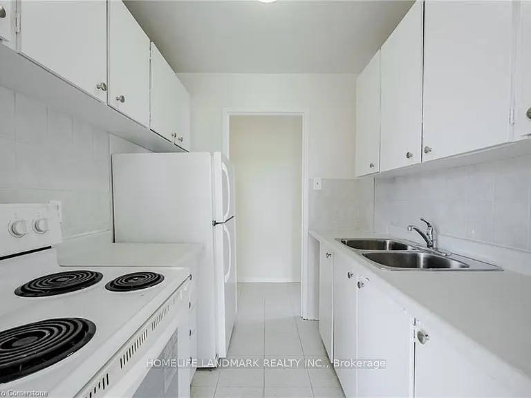 2385 Ontario St #307 — Photo 7