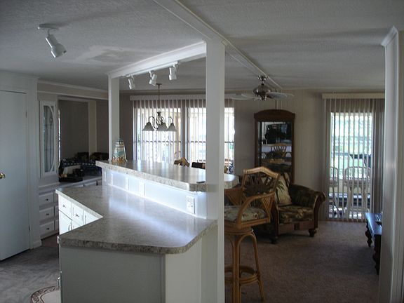4th image of 206 Caviller Ct