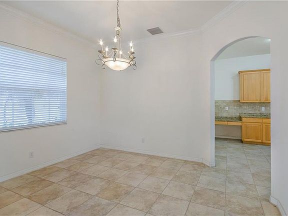 4th image of 17911 Bahama Isle Cir