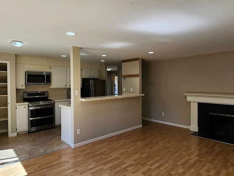 16811 NE 32nd St — Photo 14