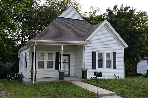 114 Emory St Photo 1