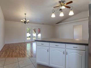 624 S Hillside Dr, Kanab, UT 84741