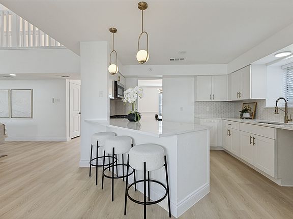5th image of 4721 Fallon Pl