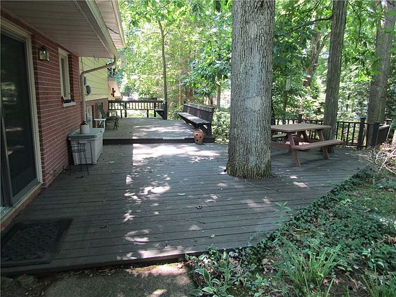 4th image of 206 Lynwood Dr