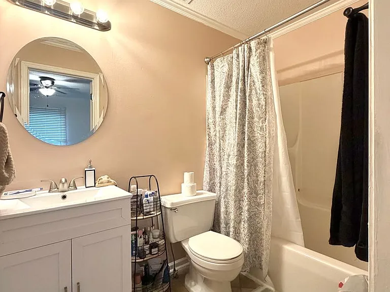 783 Princeton Cir — Photo 9