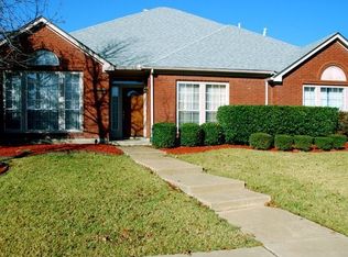 2107 Antibes Dr, Carrollton, TX 75006