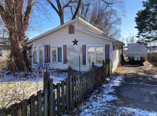 1119 Chestnut St, Buffalo, IA 52728