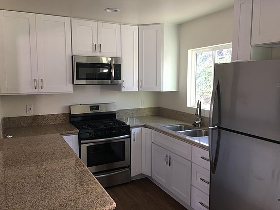 5th image of 7490 North Ave