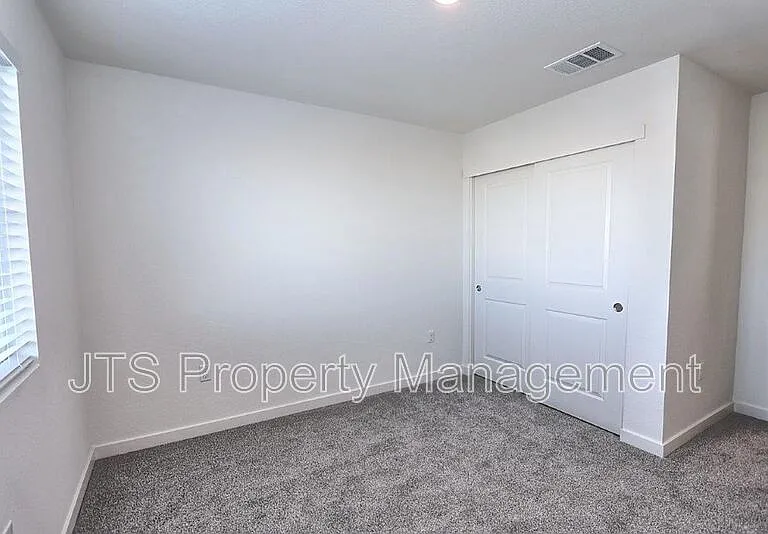2097 Shady Tree Cir — Photo 50