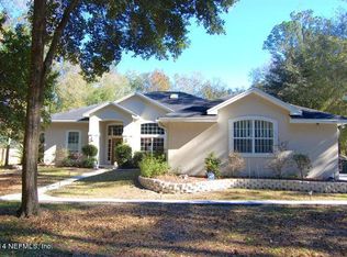 965 Lawhon Dr, Saint Johns, FL 32259