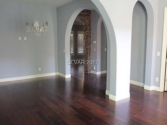 5th image of 305 Corsicana St #0