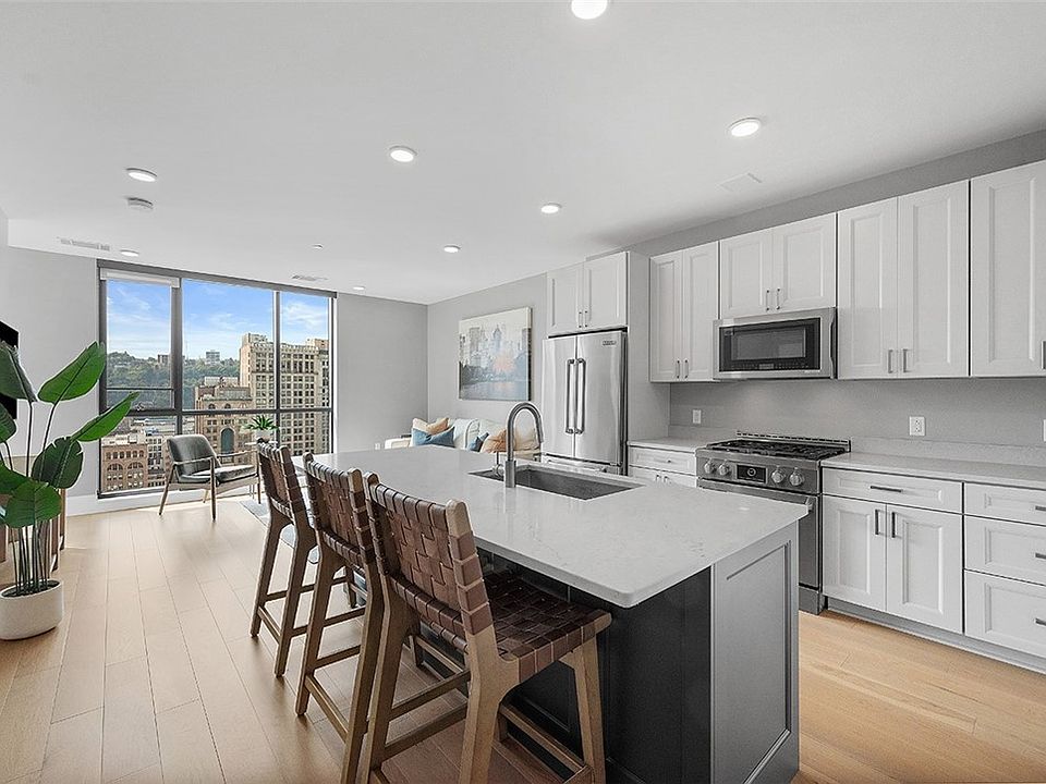 1st image of 350 Oliver Ave #1503
