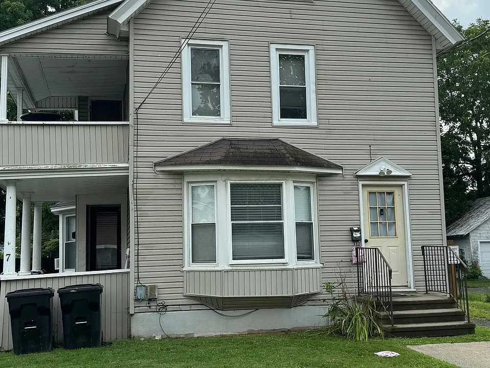 7 Water St
