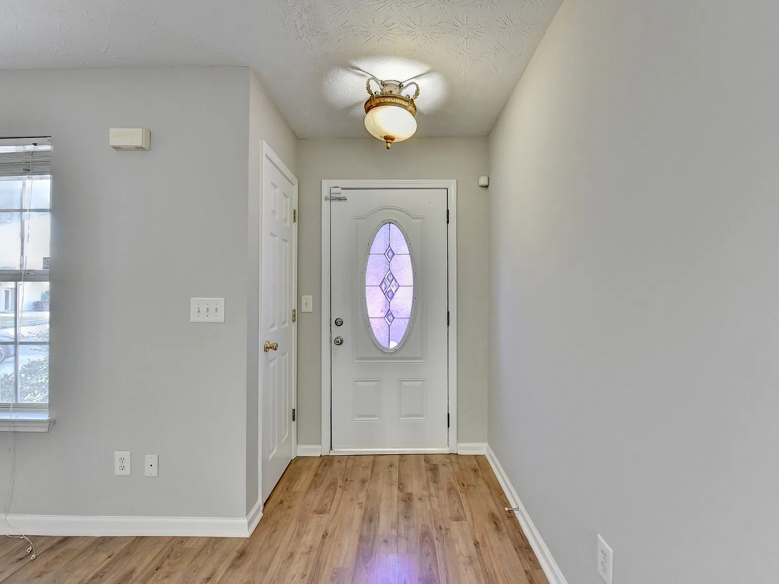 3 bed, 1786 sqft, $1,950 — Photo 3