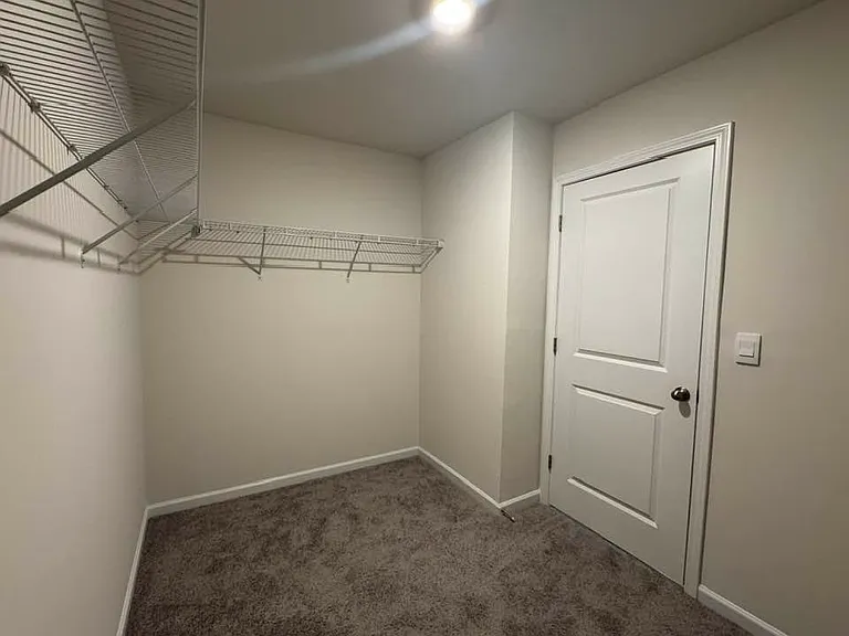 7898 Old Brook Rd — Photo 19