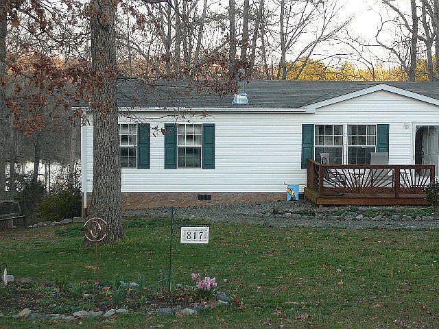 1st image of 817 Hawthorne Dr