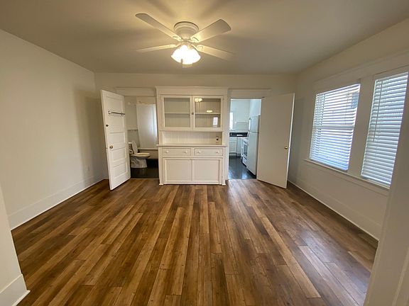 3rd image of 408 S Catalina Ave #4